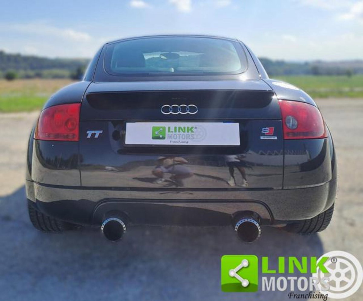 Audi TT Coupé 1.8 T 20V 225 CV cat quattro (5)