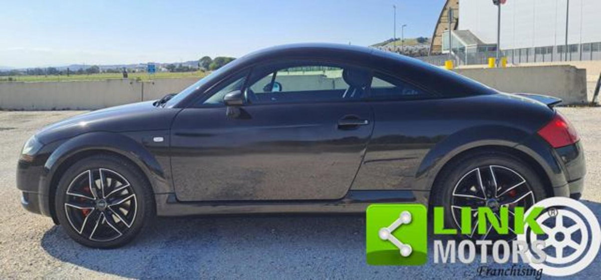 Audi TT Coupé 1.8 T 20V 225 CV cat quattro (7)