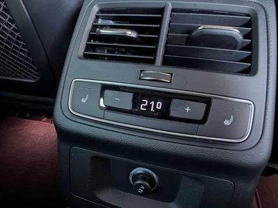 Audi RS 4 Avant 4 2.9 TFSI quattro tiptronic (15)