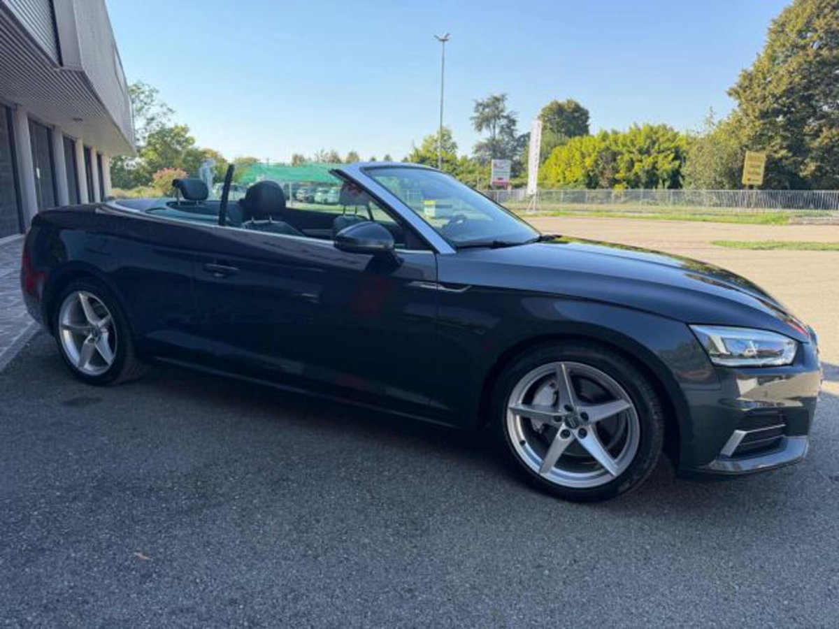 Audi A5 Cabrio 2.0 TDI 190 CV S tronic Business Sport (11)