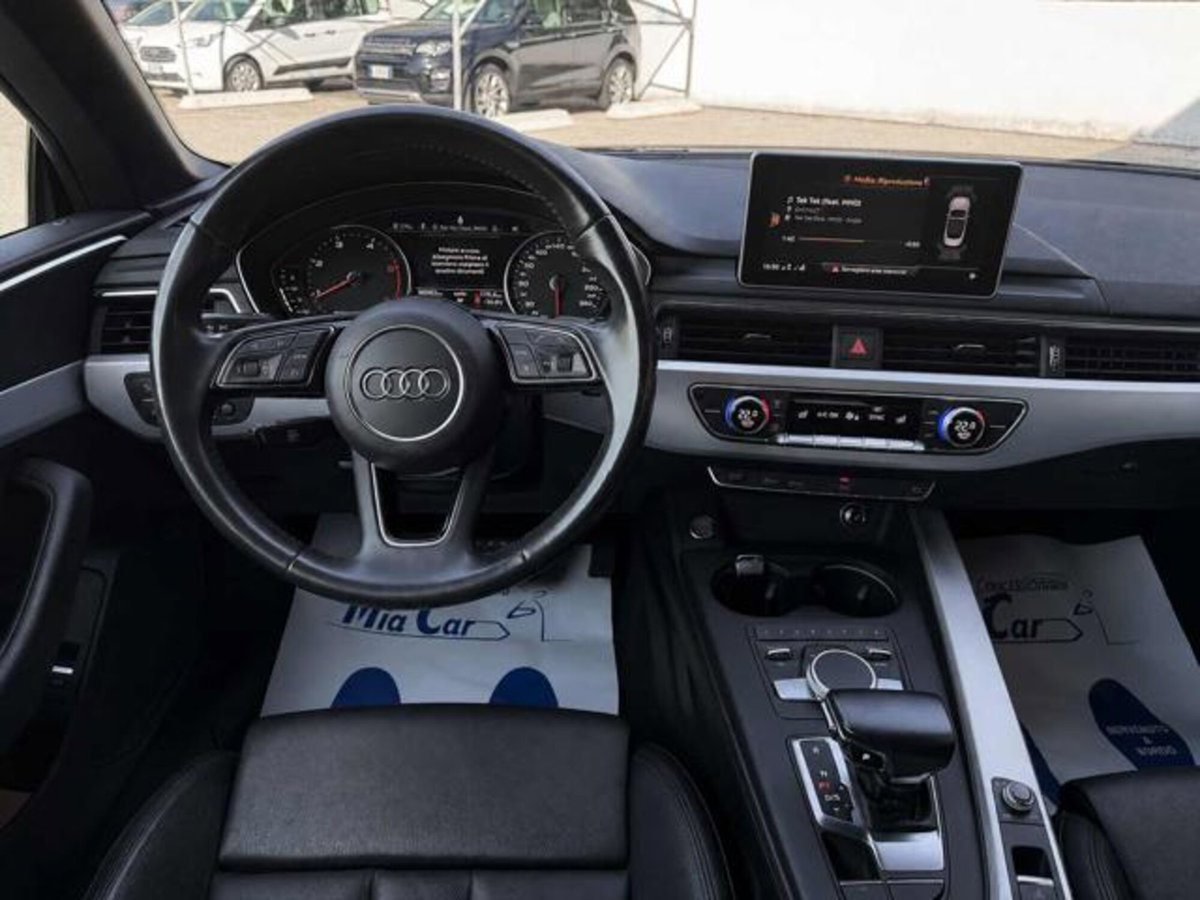 Audi A5 Cabrio 2.0 TDI 190 CV S tronic Business Sport (16)