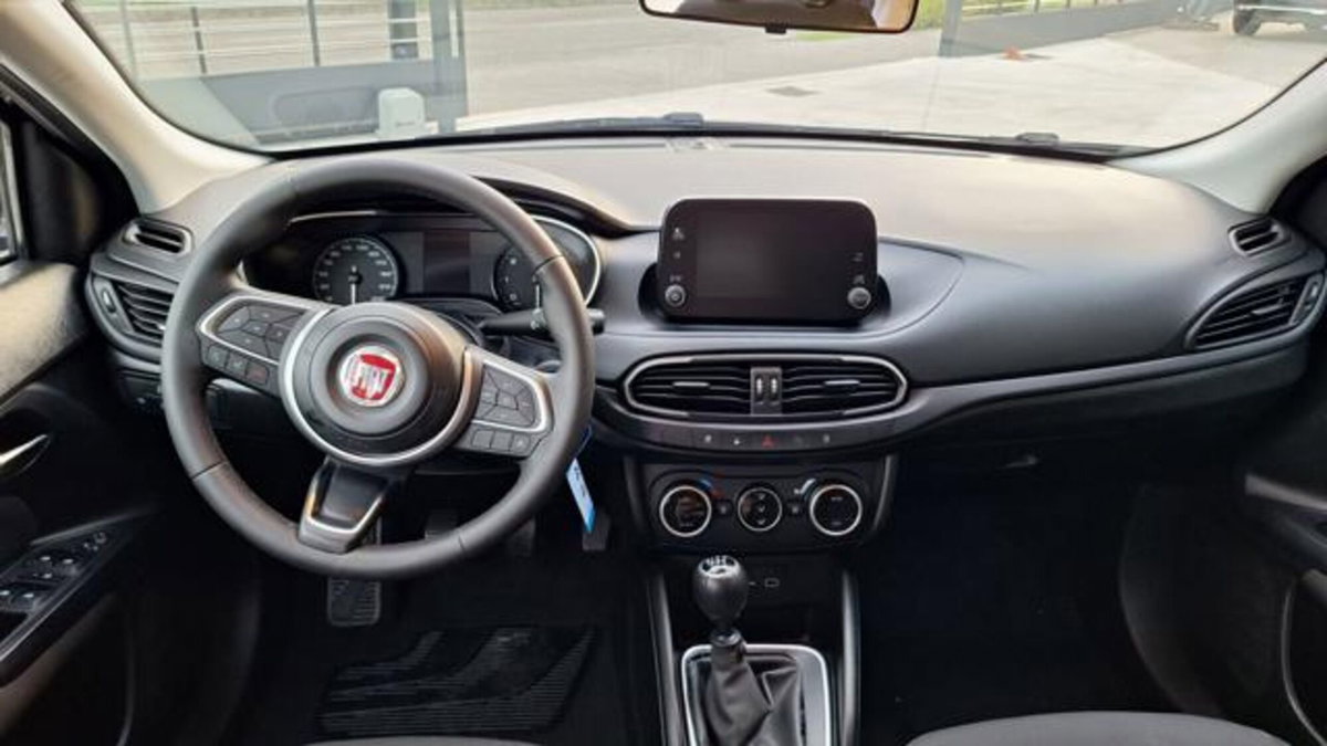 Fiat Tipo Station Wagon Tipo SW 1.6 mjt (Red) s&s 130cv (8)