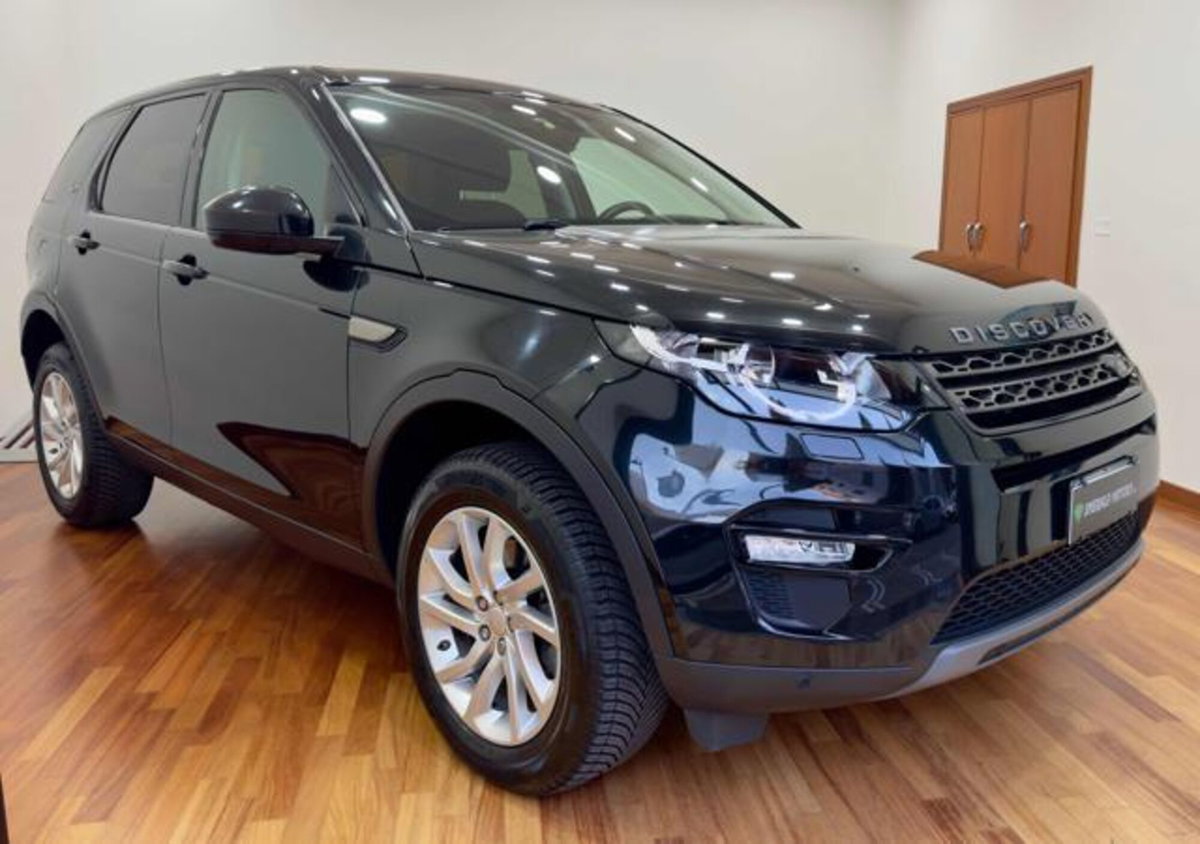 Land Rover Discovery Sport 2.0 TD4 180 CV SE (9)