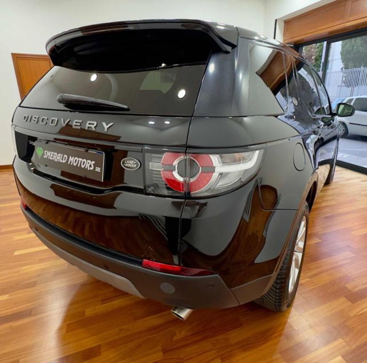 Land Rover Discovery Sport 2.0 TD4 180 CV SE (5)