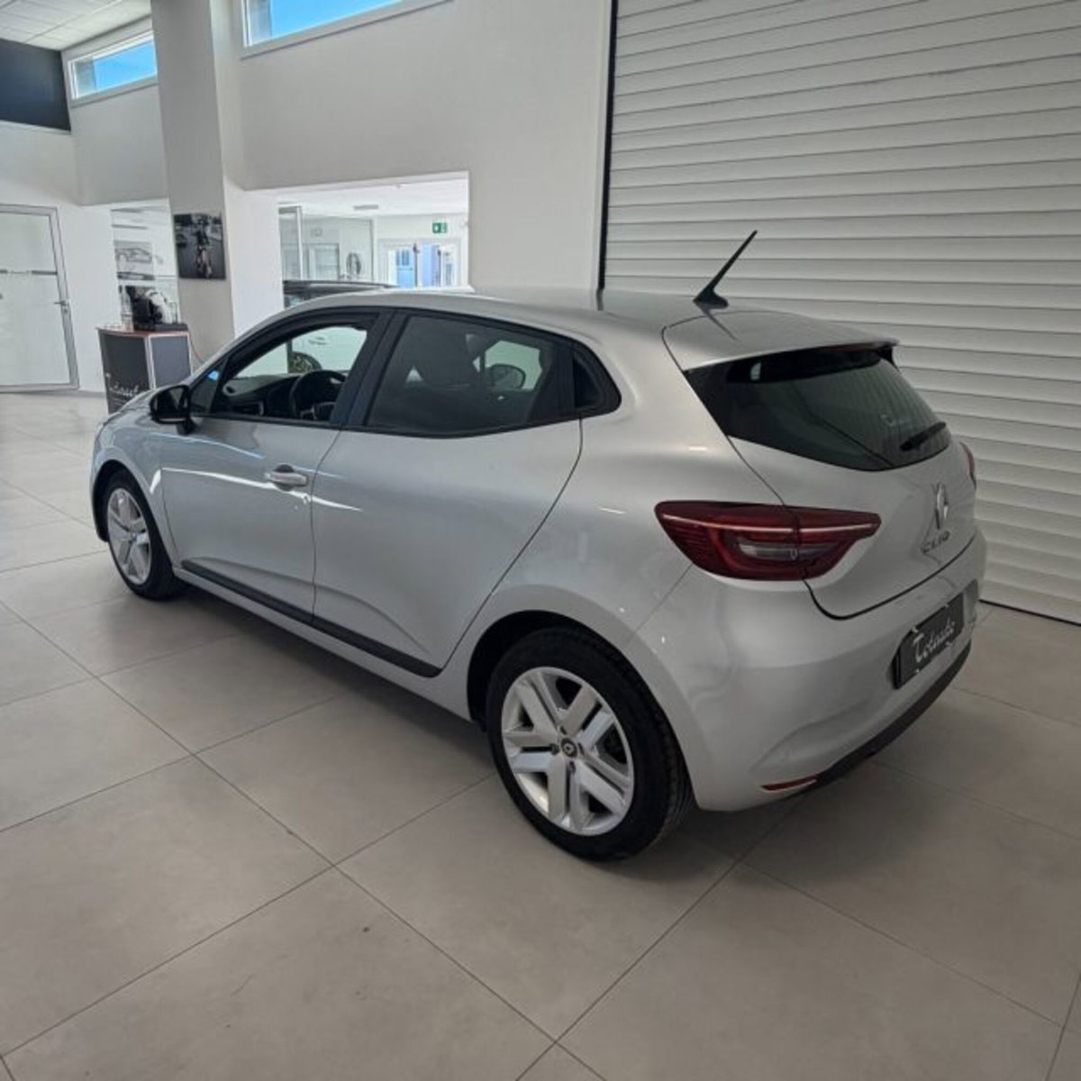 Renault Clio TCe 90 CV 5 porte Business (5)