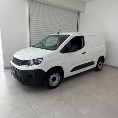Peugeot Partner Furgone BlueHDi 100 PC Furgone Premium (3)