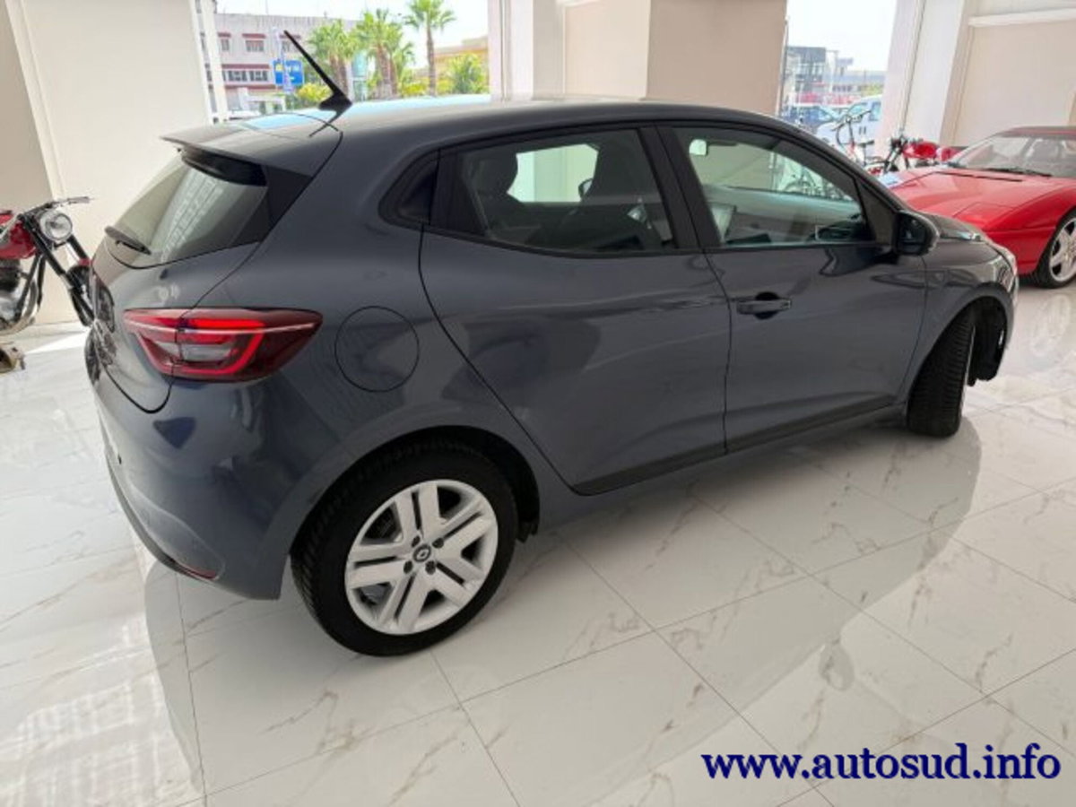 Renault Clio Blue dCi 100 CV 5 porte Evolution (5)