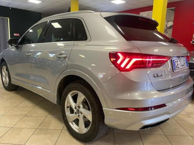 Audi Q3 35 TDI quattro S tronic Business (2)