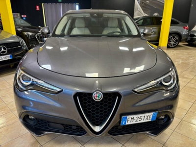 Alfa Romeo Stelvio Stelvio 2.2 Turbodiesel 210 CV AT8 Q4 Veloce (2)