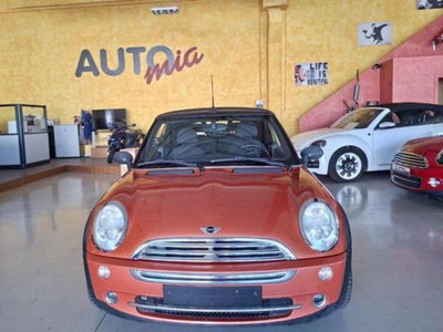 MINI Mini Cabrio 1.6 16V One Cabrio (2)