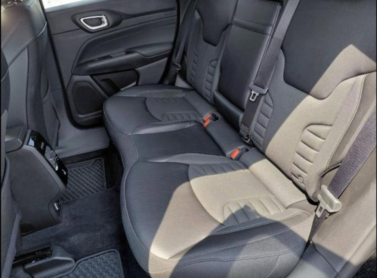 Jeep Compass 1.3 turbo t4 phev North Star 4xe auto (7)