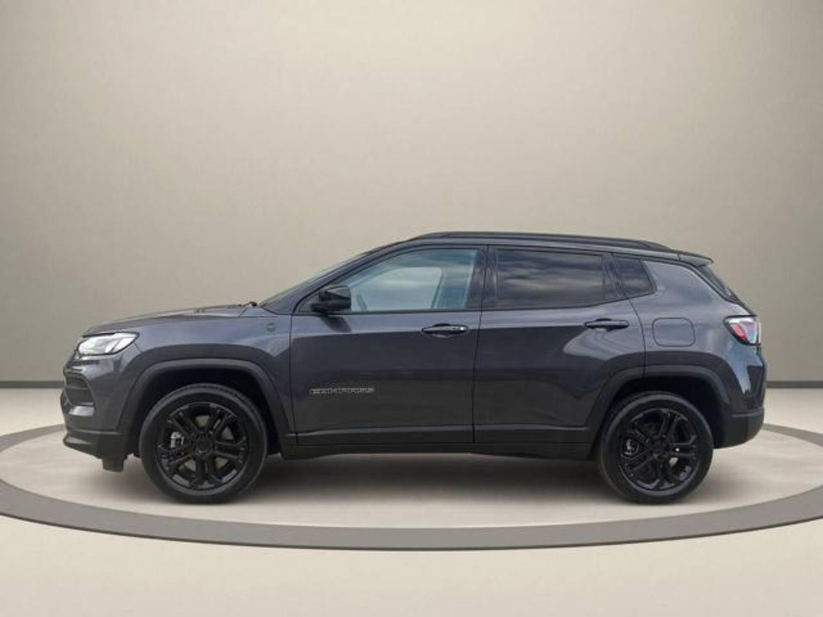Jeep Compass 1.3 turbo t4 phev North Star 4xe auto (3)