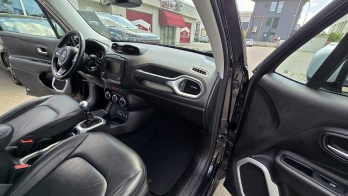 Jeep Renegade 1.6 Mjt 120 CV Limited (11)