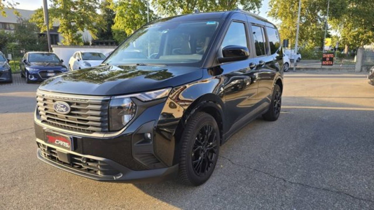 Ford Tourneo Courier 1.0 EcoBoost 100 CV Titanium (4)