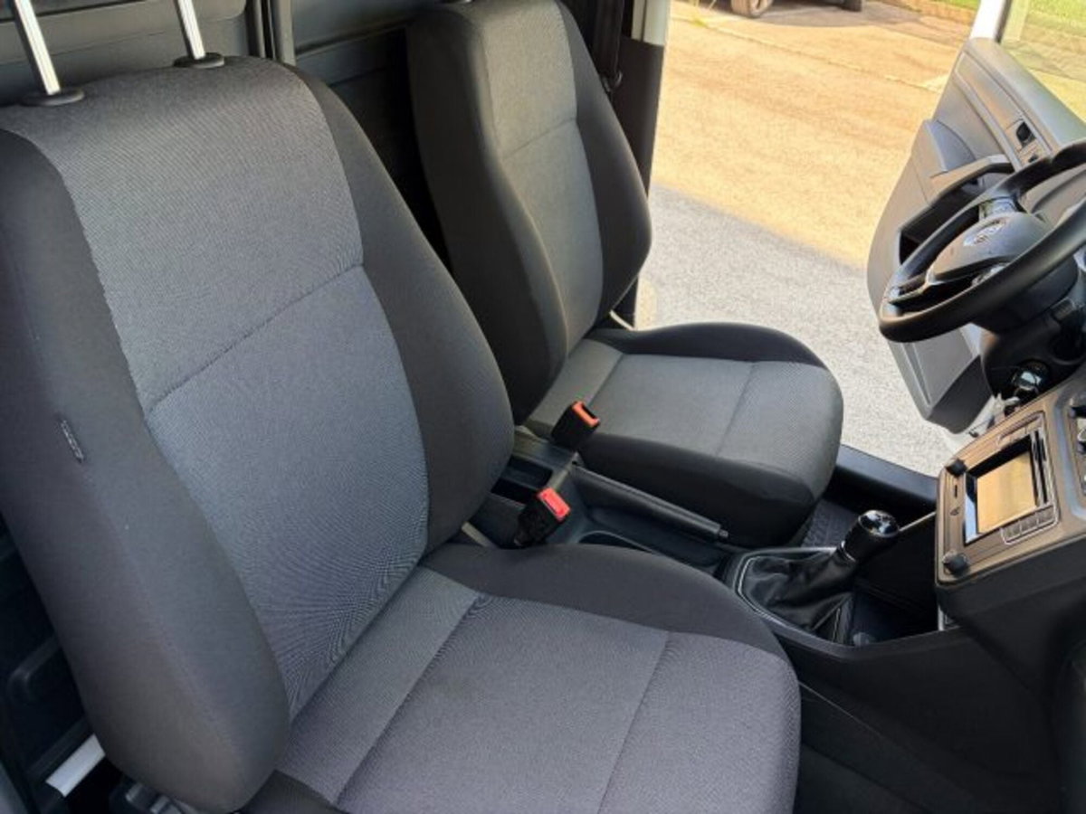 Volkswagen Veicoli Commerciali Caddy 1.4 TGI Kombi (14)
