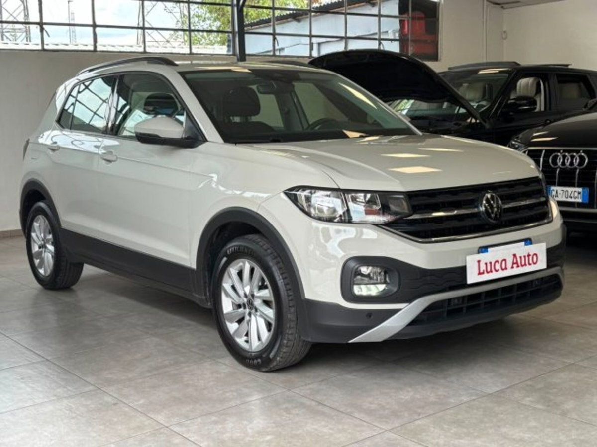 Volkswagen T-Cross 1.0 TSI Urban BMT (3)