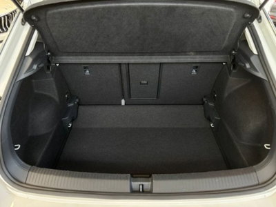 Volkswagen T-Roc 1.0 tsi Edition 110cv (16)