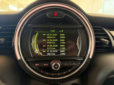 MINI Mini 1.5 Cooper D 5 porte (13)