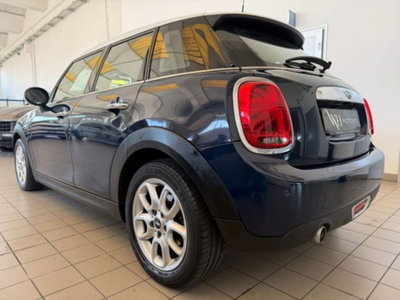 MINI Mini 1.5 Cooper D 5 porte (4)