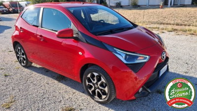 Toyota Aygo 1.0 VVT-i 72 CV 5 porte x-fun (11)