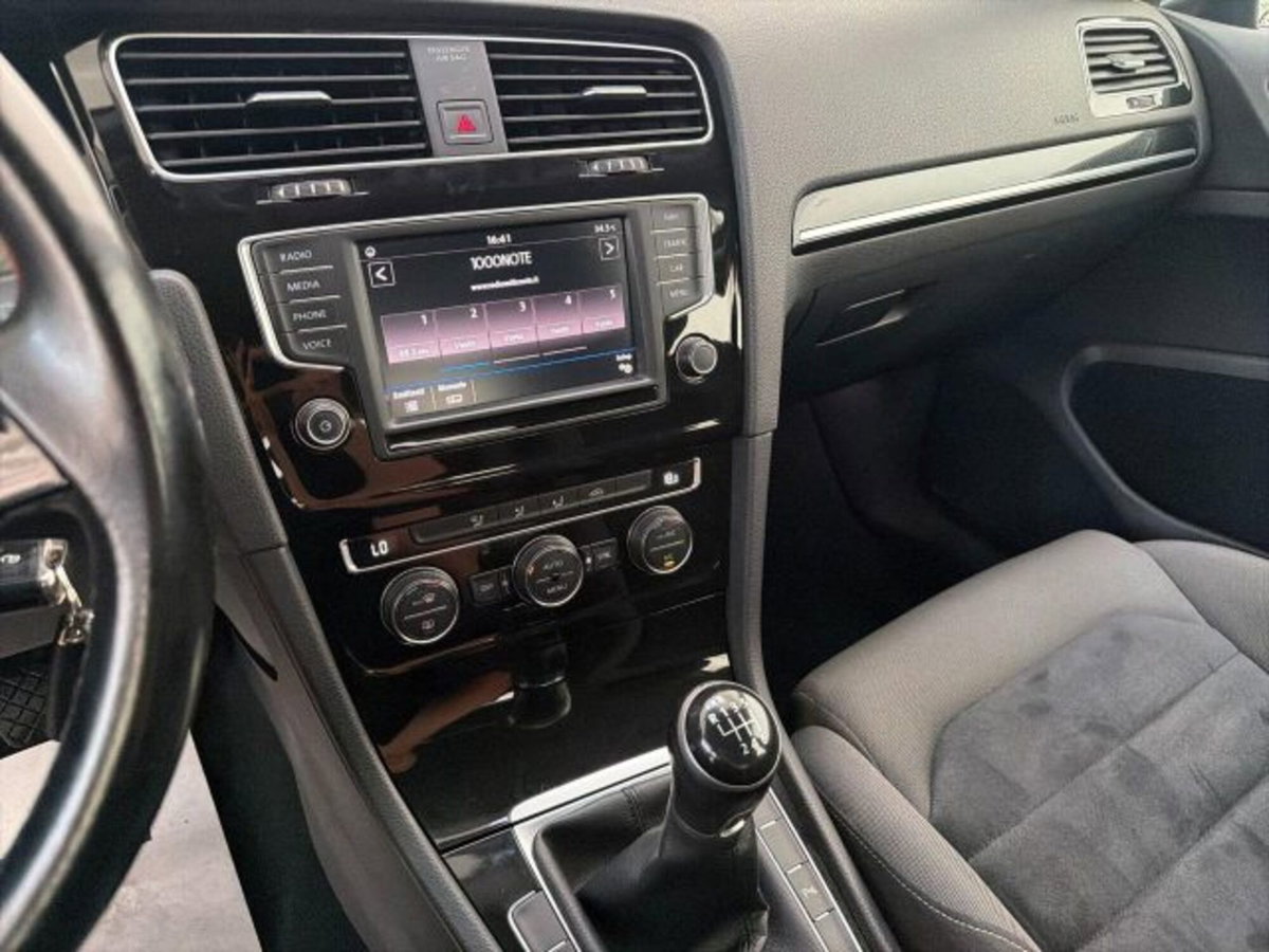 Volkswagen Golf 2.0 TDI 5p. Executive BlueMotion Technology (10)