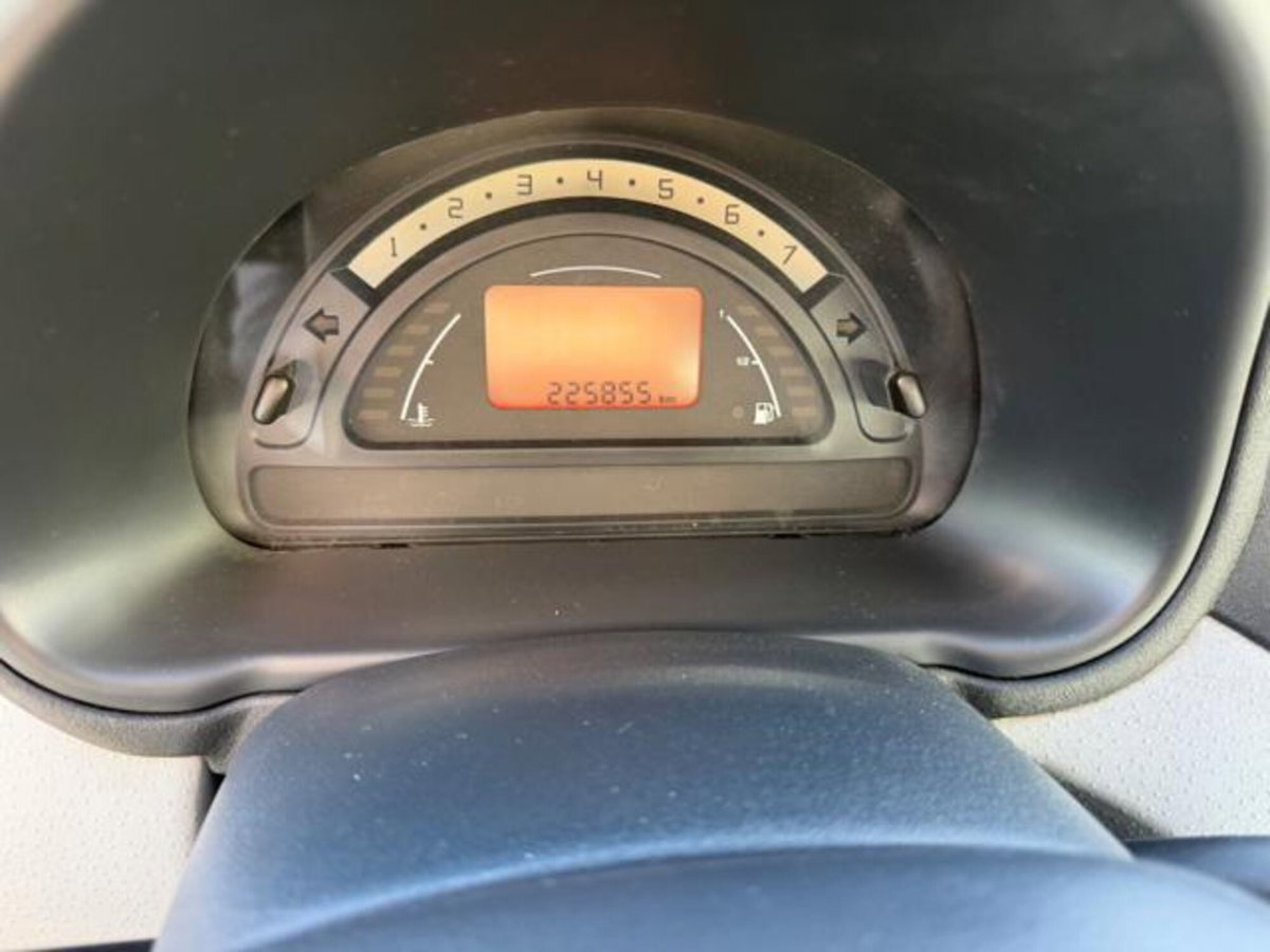 Citroen C3 1.1 airdream Elegance (6)