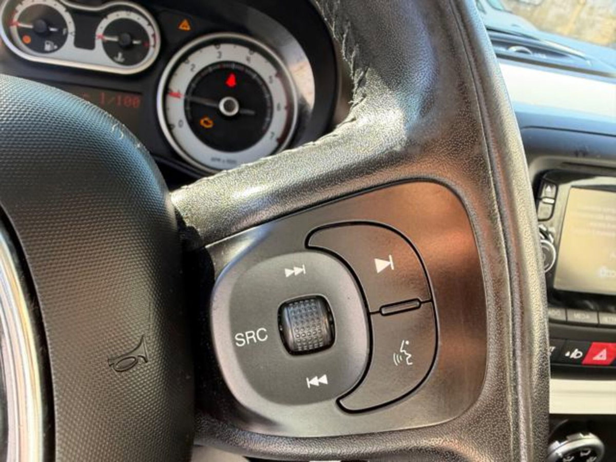 Fiat 500L 1.3 Multijet 85 CV Dualogic Lounge (17)