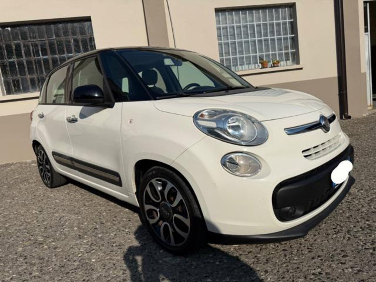 Fiat 500L 1.3 Multijet 85 CV Dualogic Lounge (3)