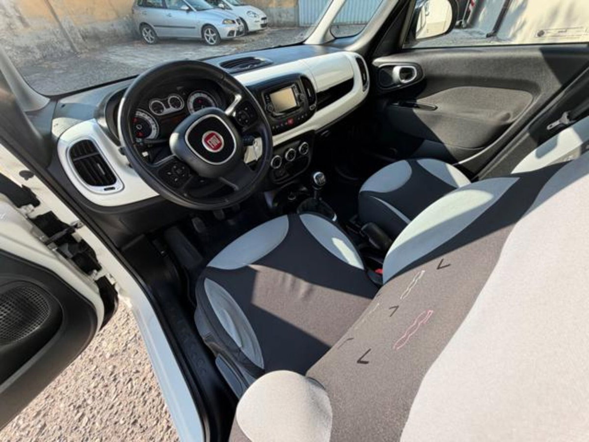 Fiat 500L 1.3 Multijet 85 CV Dualogic Lounge (8)