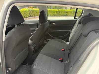 Peugeot 308 1.6 HDi 92 CV Active (10)