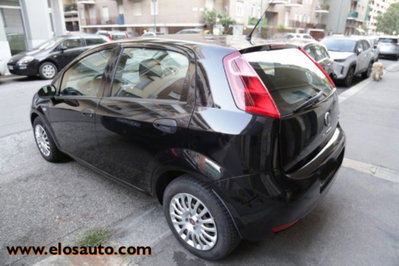 Fiat Punto 1.3 MJT II 75 CV 5 porte Street (7)