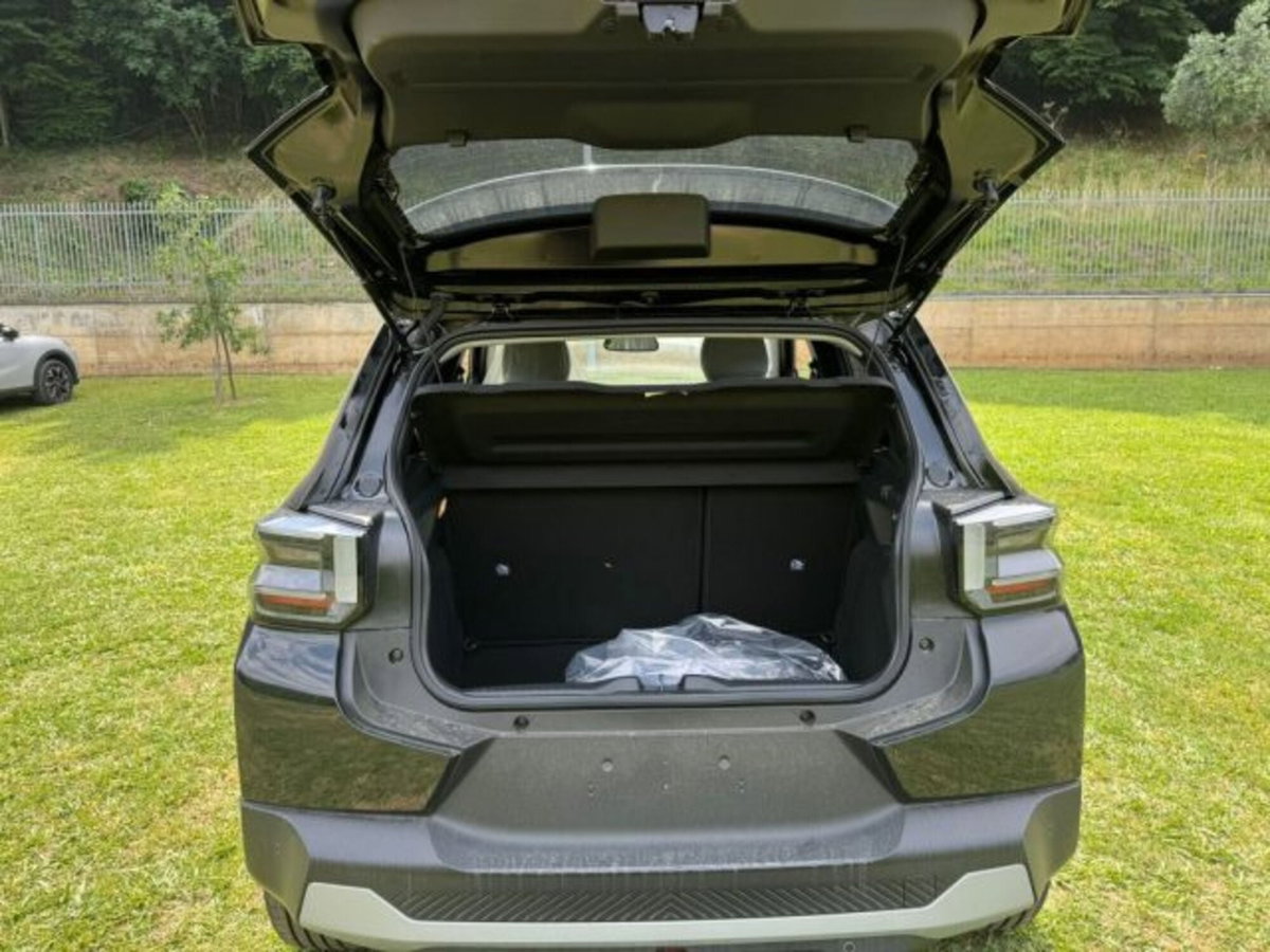 Citroen C3 1.2 puretech turbo Max 100cv s&s (11)