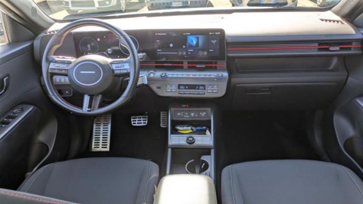 Hyundai Kona 1.6 gdi hev N Line Tech Pack 2wd dct (9)