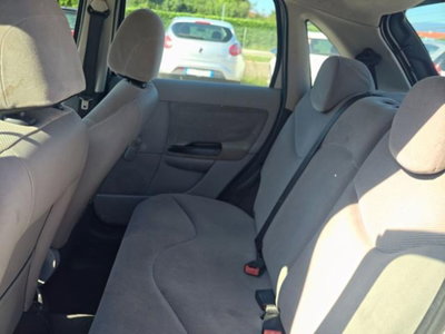 Citroen C3 1.4 HDi 70CV Elegance (10)