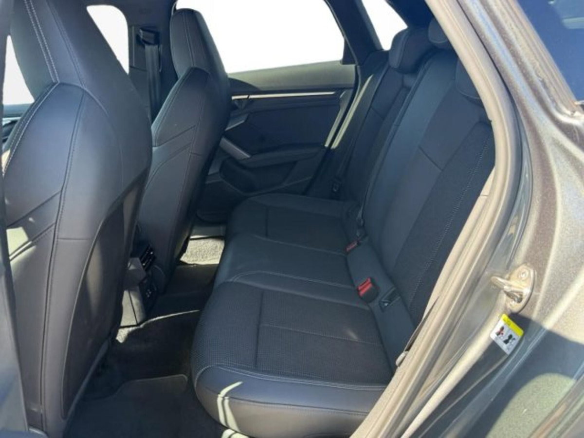 Audi A3 Sportback 35 TDI S tronic S line edition (9)