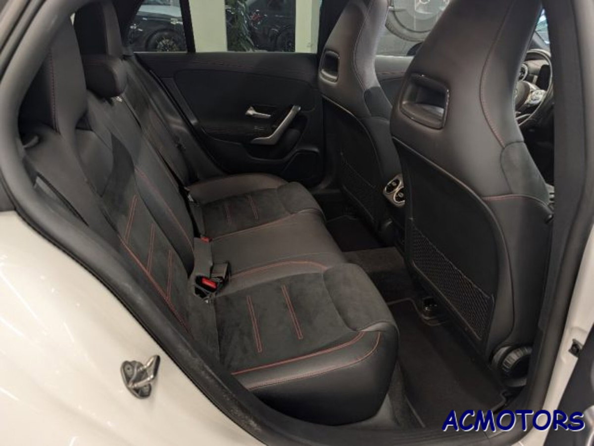 Mercedes-Benz CLA Shooting Brake 200 d AMG Line Premium Plus auto (11)