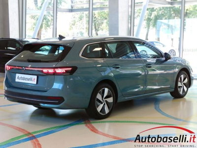 Volkswagen Passat 1.5 etsi act Business 150cv dsg (18)