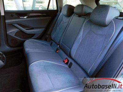 Volkswagen Passat 1.5 etsi act Business 150cv dsg (3)