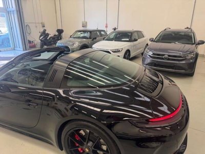 Porsche 911 Cabrio Targa 3.6 4 GTS auto (10)