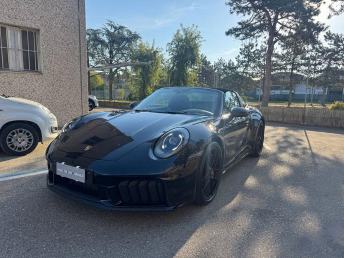 Porsche 911 Cabrio Targa 3.6 4 GTS auto (7)