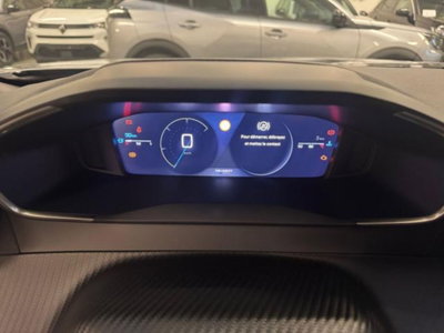 Peugeot 2008 PureTech 100 S&S Allure (11)