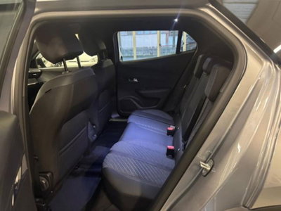 Peugeot 2008 PureTech 100 S&S Allure (8)
