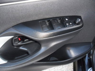 Toyota Yaris Cross 1.5 Hybrid 5p. E-CVT Lounge (16)