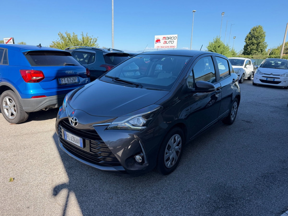 Toyota Yaris 1.0 5 porte Active