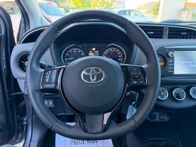 Toyota Yaris 1.0 5 porte Active (11)
