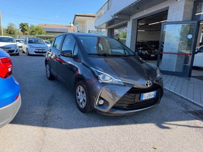 Toyota Yaris 1.0 5 porte Active (3)