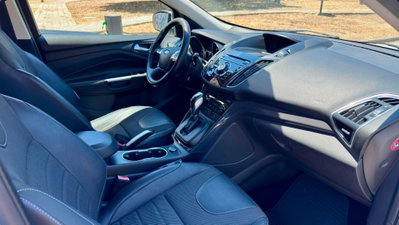 Ford Kuga 2.0 TDCI 140 CV 4WD Powershift (10)