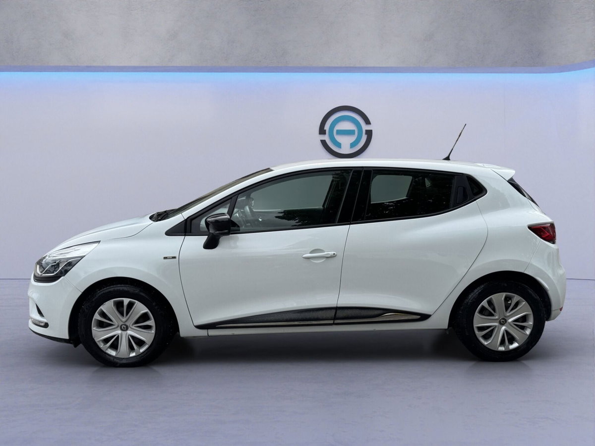 Renault Clio dCi 8V 75 CV 5 porte Moschino Zen (3)