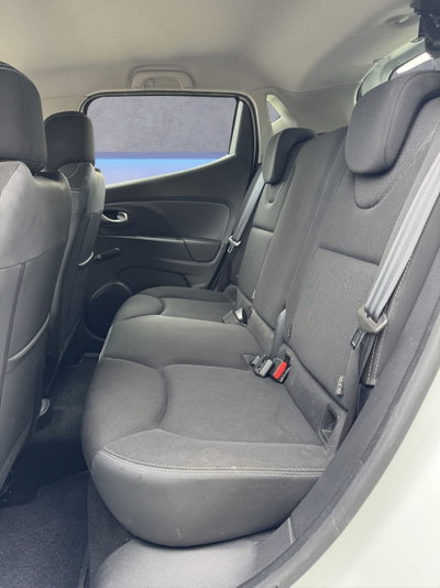 Renault Clio dCi 8V 75 CV 5 porte Moschino Zen (9)
