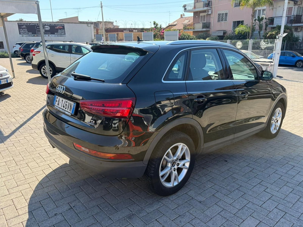 Audi Q3 2.0 TDI 150 CV quattro S tronic edition Sport (4)